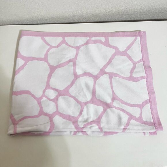 Pottery Barn Kids Pink White Giraffe Print Baby Blanket 100% Cotton Knit PBK - Picture 9 of 12